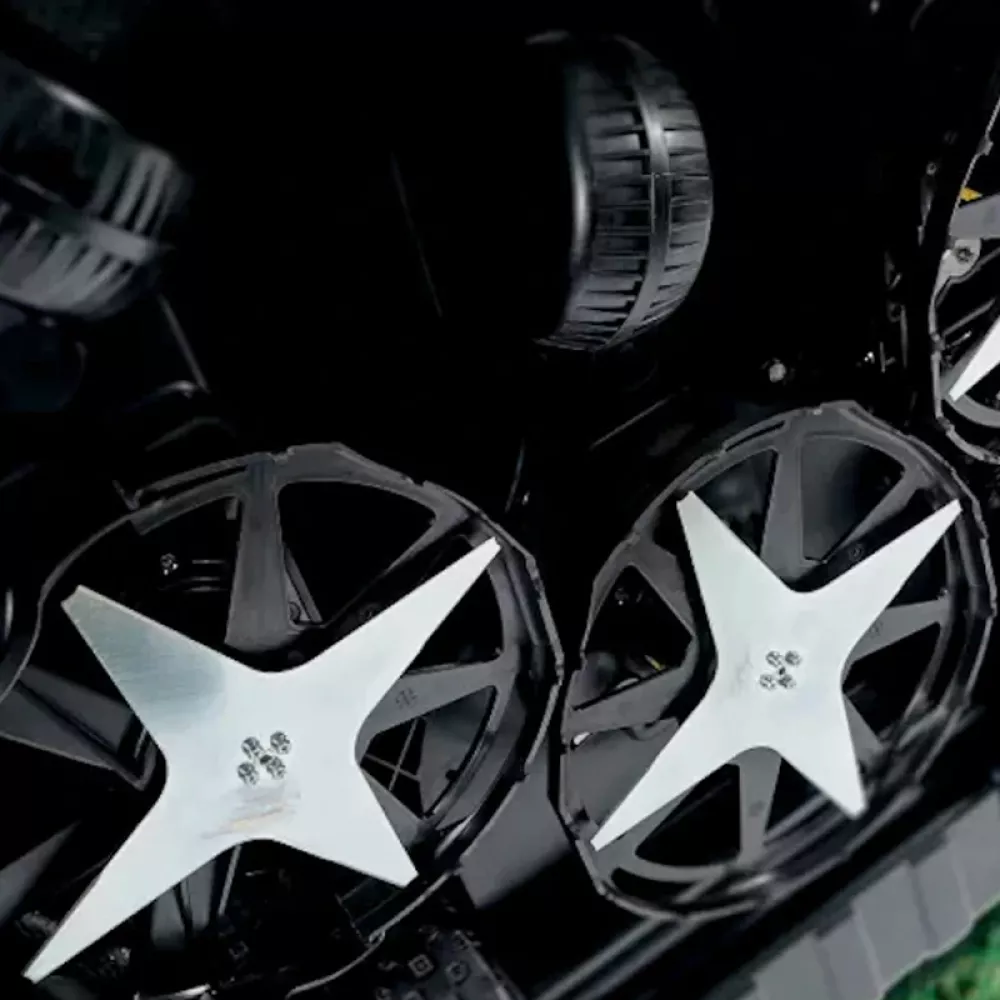 Caiman L400i Deluxe робот-газонокосилка AM450D4M1Z