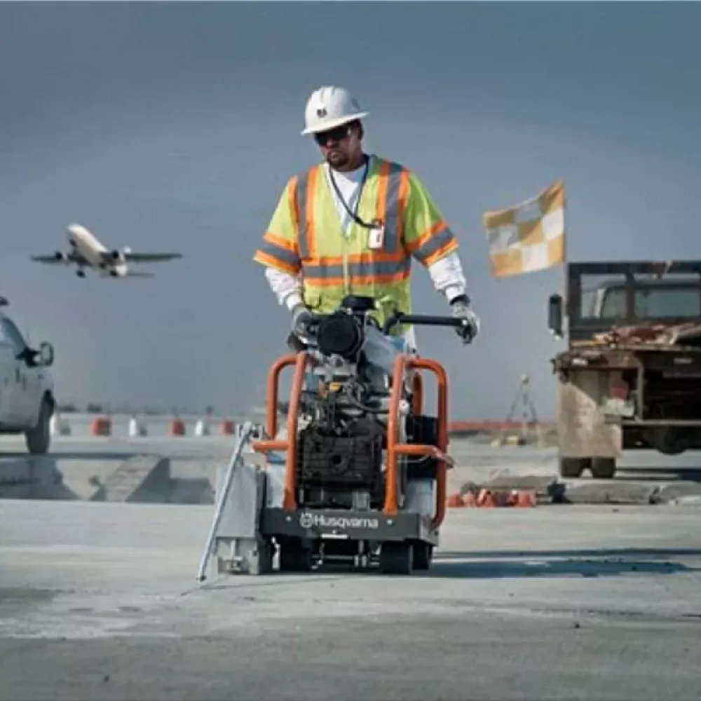 Husqvarna Soff-Cut 2000 швонарезчик 9668453-02