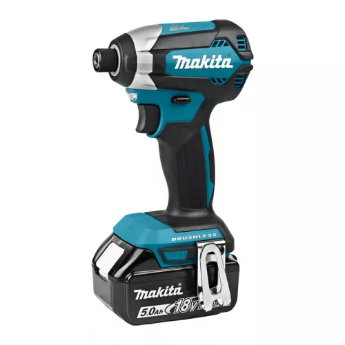 Makita DTD153RT аккумуляторный ударный шуруповерт (1 x 5 Ач, З/У)