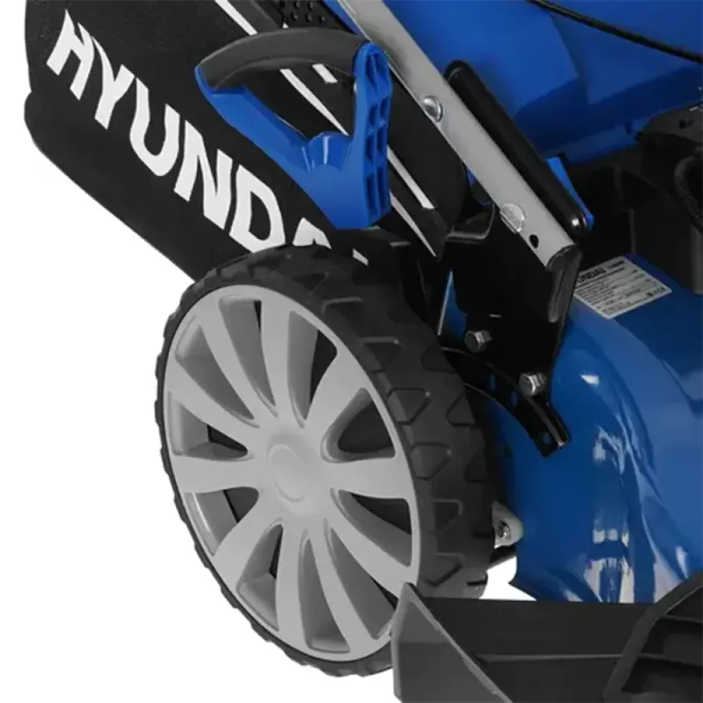 Hyundai L 5620SE бензиновая газонокосилка