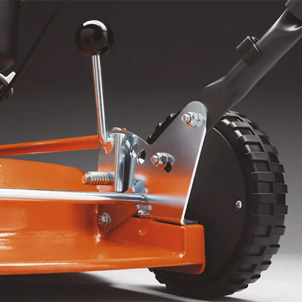 Газонокосилка бензиновая Husqvarna LB553Se, 9672570-01