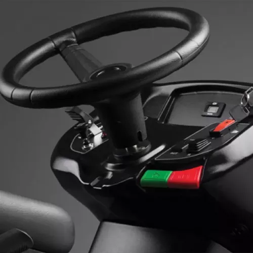 Caiman Comodo 2WD 107D2C газонокосильная машина