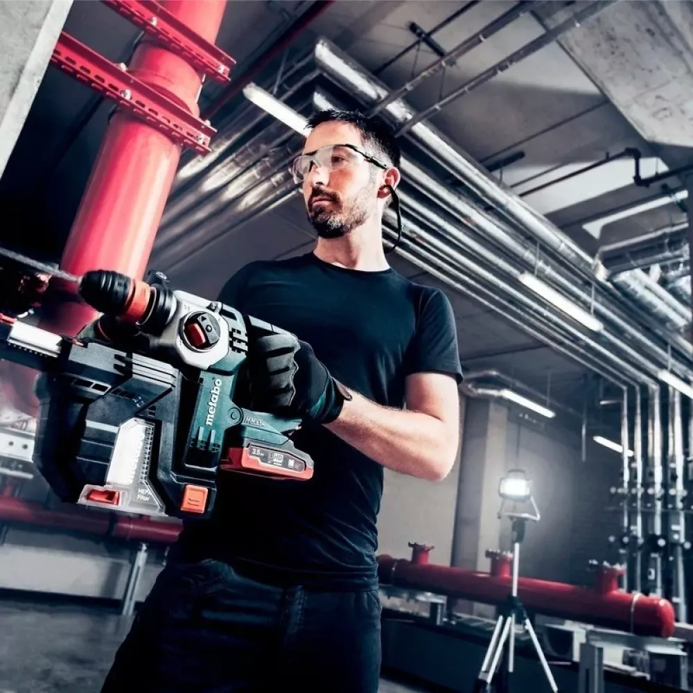 Metabo KHA 18 LTX BL 24 Quick перфоратор в кейсе (2 x 4 Ач, ЗУ) 600211500