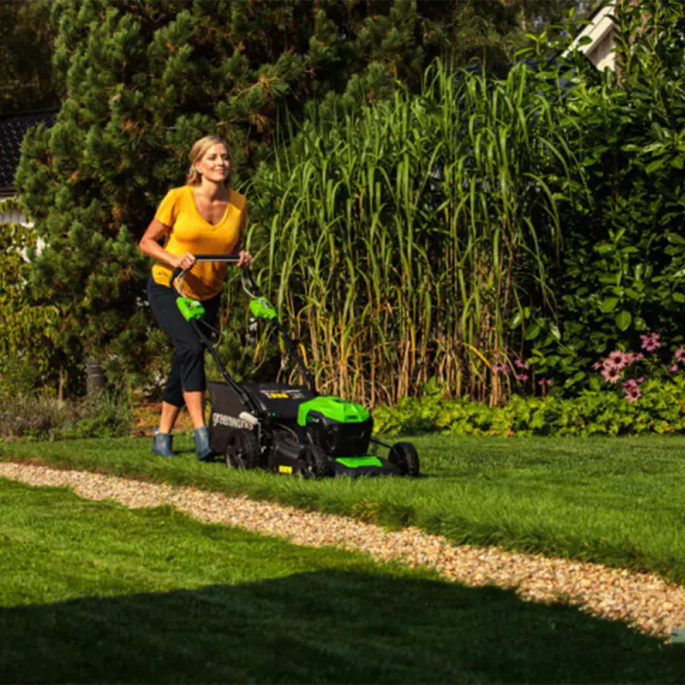 Greenworks GD40LM46SP аккумуляторная газонокосилка самоходная (1 x 6 Ач, ЗУ) 2506807UF