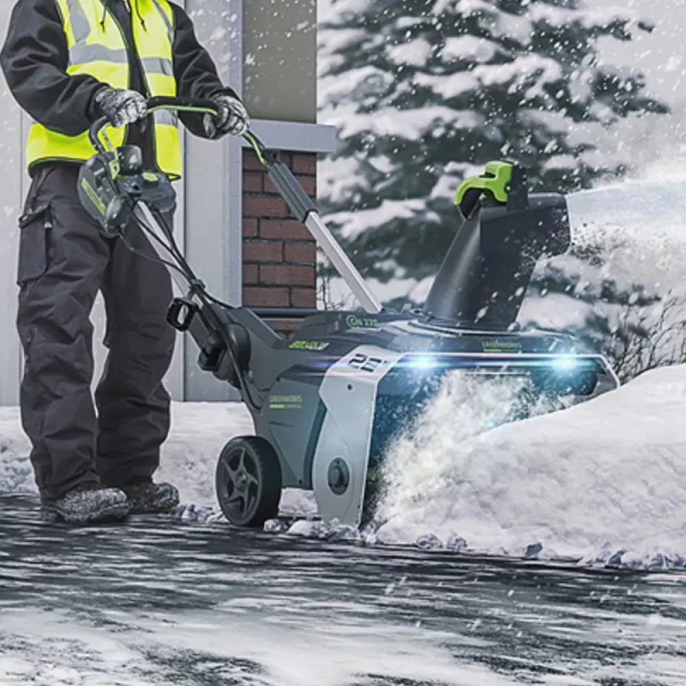 Greenworks GD82 аккумуляторный снегоуборщик (без АКБ и ЗУ) 2602507