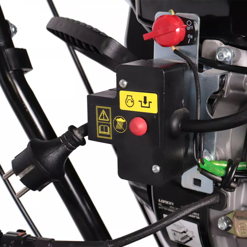 CHAMPION ST861 снегоуборщик бензиновый