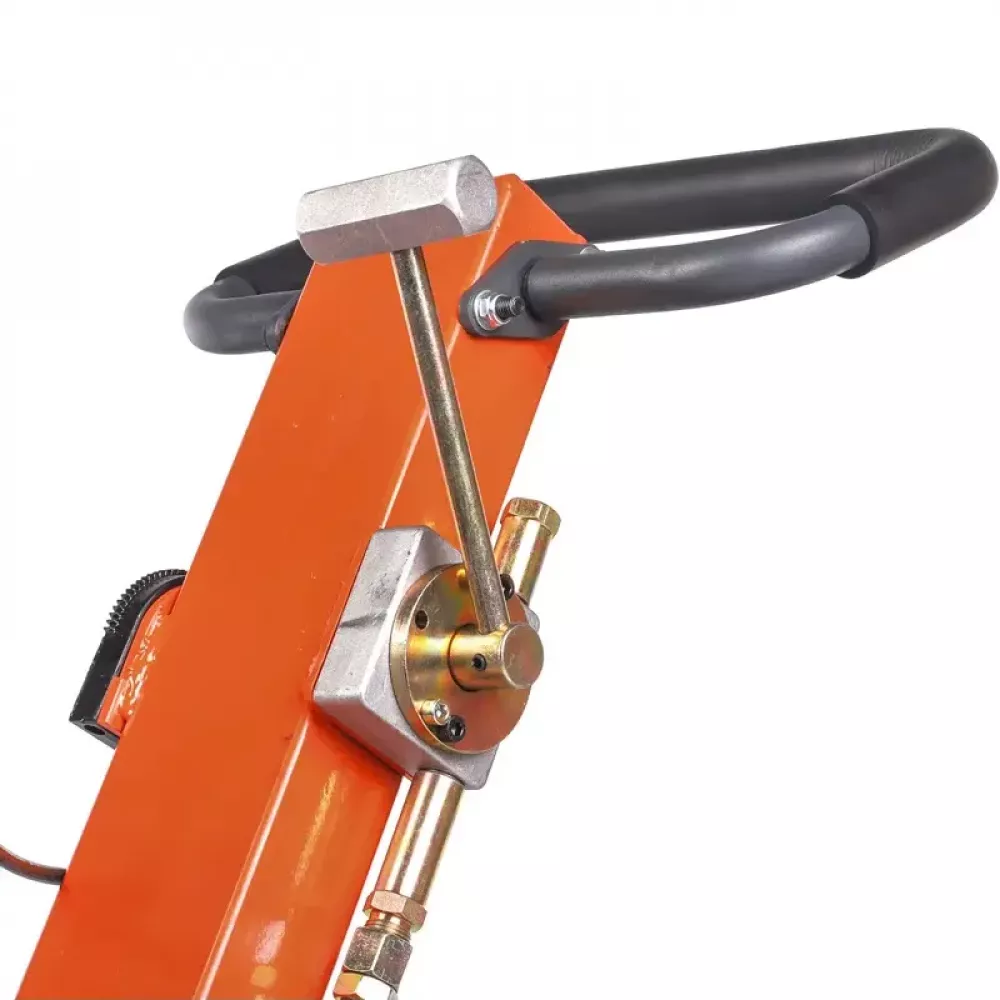 PATRIOT SVR-170 RS виброплита бензиновая реверсивная 550123170