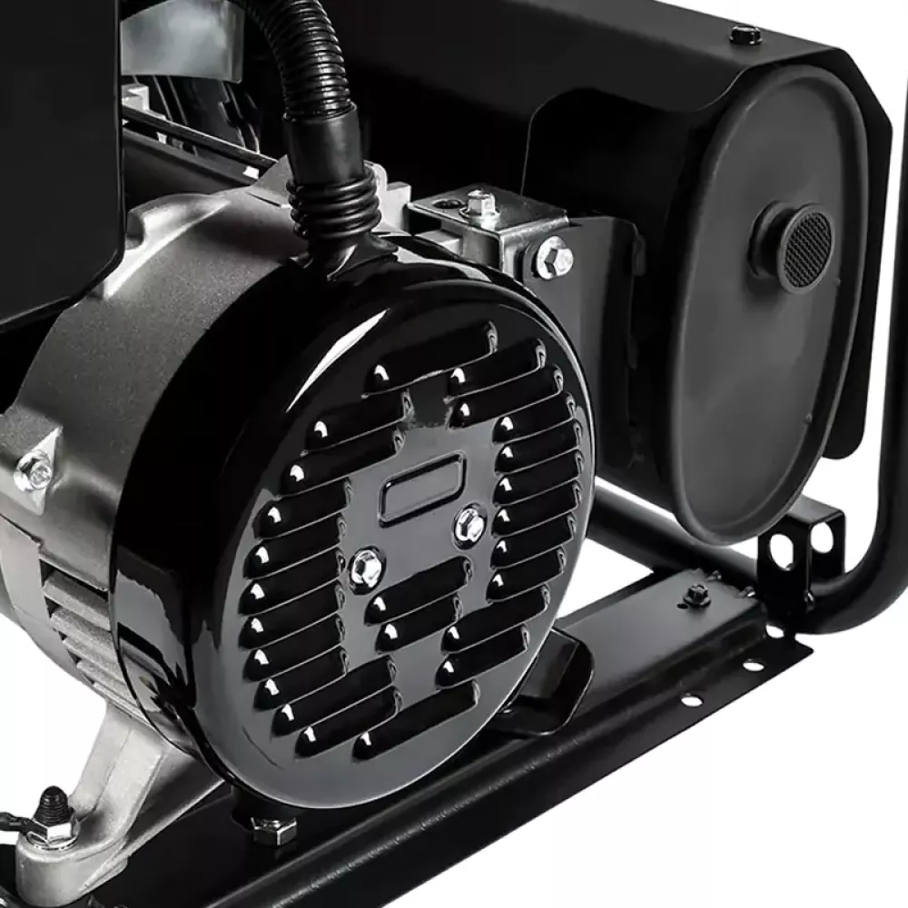 DDE G650E3 бензиновый генератор 917-446