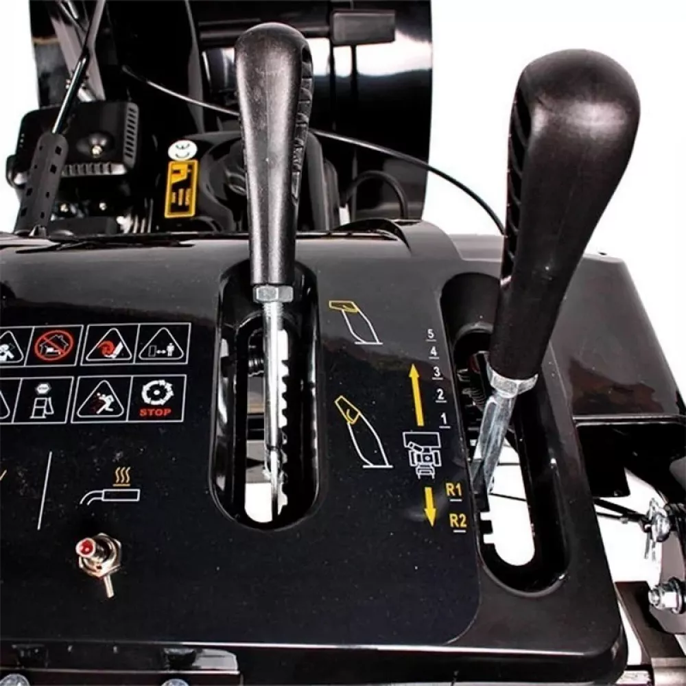 CHAMPION ST662E снегоуборщик бензиновый, ST662E