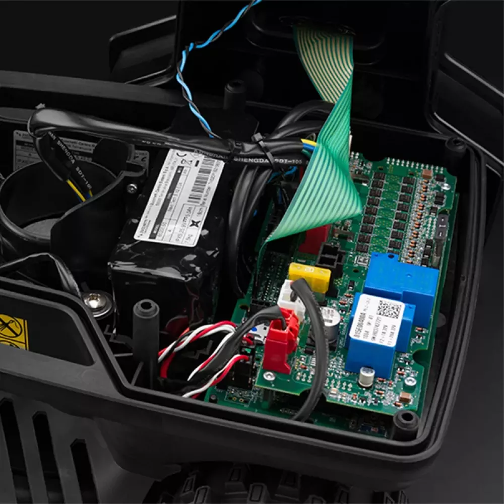 Caiman Tech X2 Elite робот-газонокосилка TH020L4F1Z