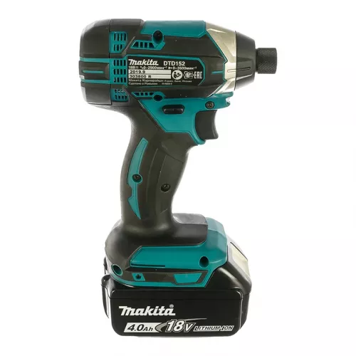 Makita DTD152RME аккумуляторный ударный шуруповерт (2 x 4 Ач, З/У)