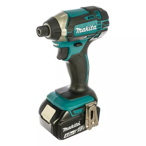 Makita DTD152RME аккумуляторный ударный шуруповерт (2 x 4 Ач, З/У)