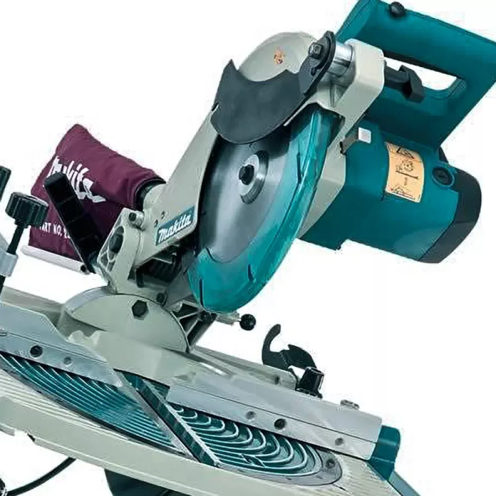 Комбинированная пила Makita LF1000